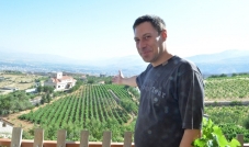 مدير عام Chateau Khoury جان بول خوري: أتمنّى أن يحظى النبيذ اللبناني بالأولوية في مطاعمنا لأنه يضاهي الأجنبي في نوعيته ومذاقه